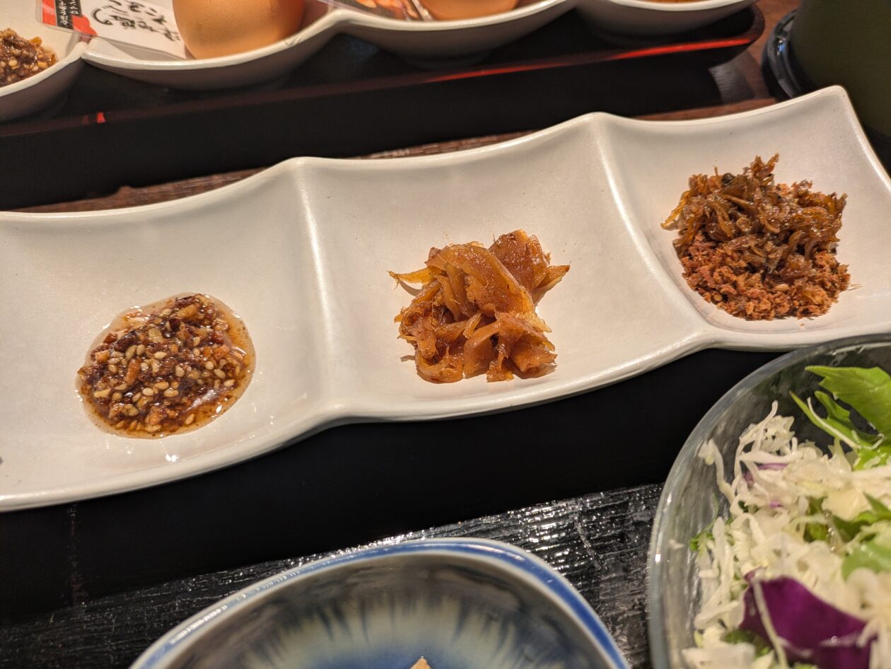 SORA to 大地の「贅沢たまごかけご飯定食」ご飯のお供